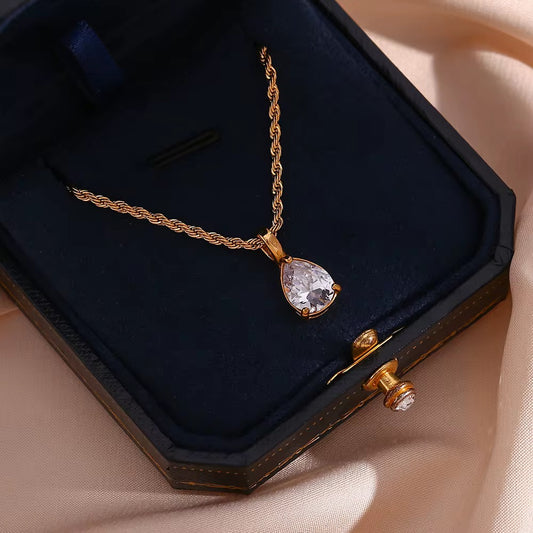 Hala Rope Chain Zircon Necklace